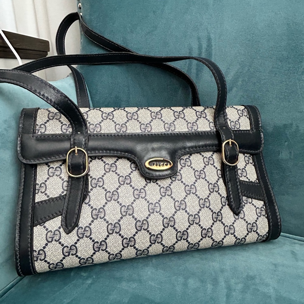 Gucci Vintage Shoulder bag